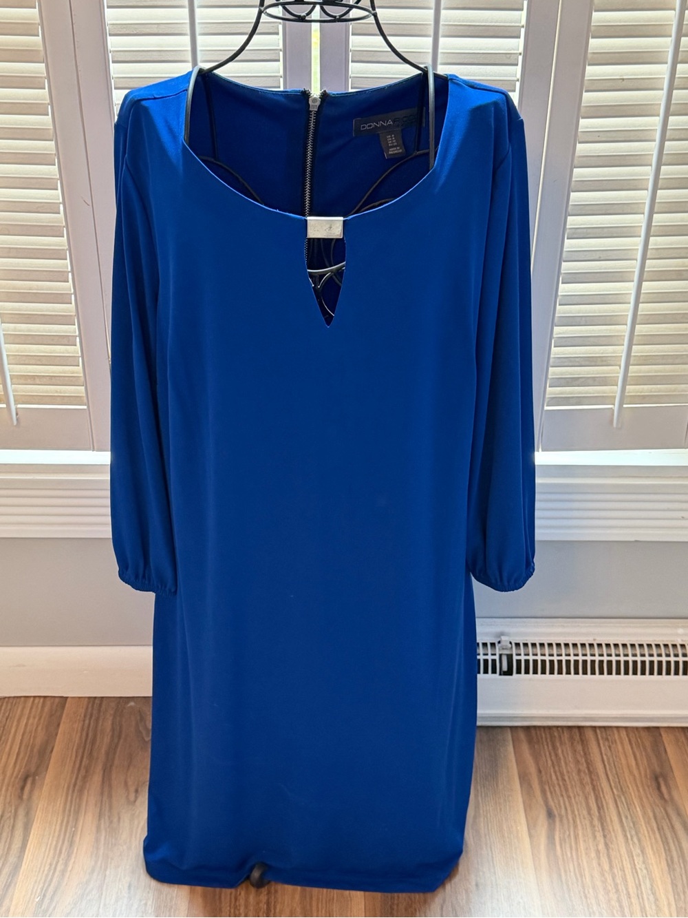 Donna Ricco Cobalt Blue Long Sleeve Shift Dress with Metal Accent